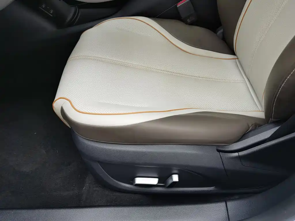 BYD Qin PLUS 2023 — фото 20