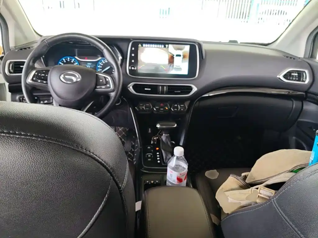 GAC Trumpchi GS4 2018 — фото 10
