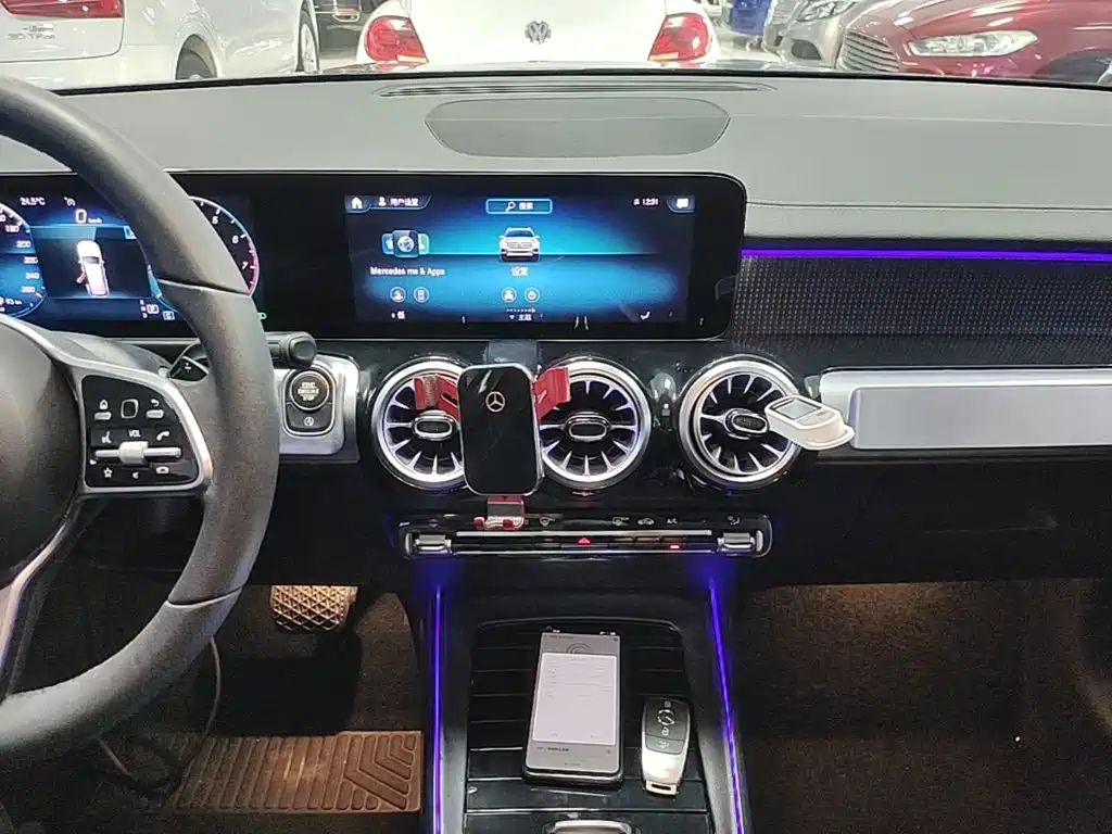Mercedes-Benz GLB 2021 — фото 13