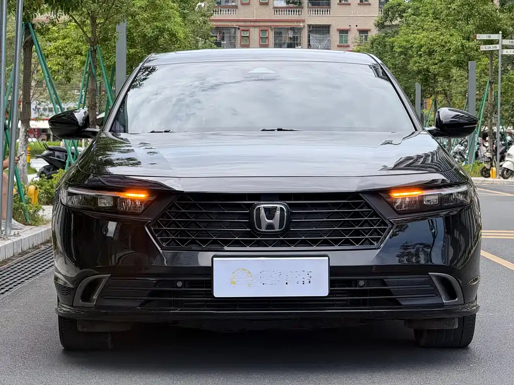 Honda Accord 2024 — фото 2