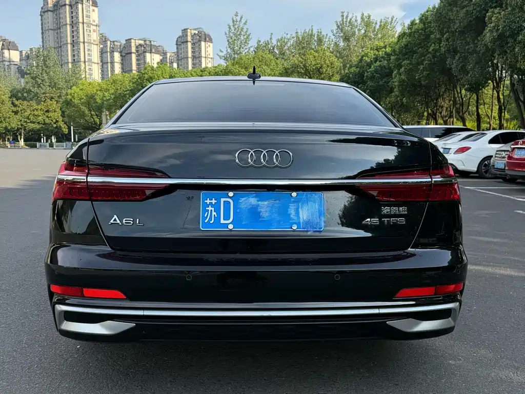 Audi A6L 2023 — фото 5