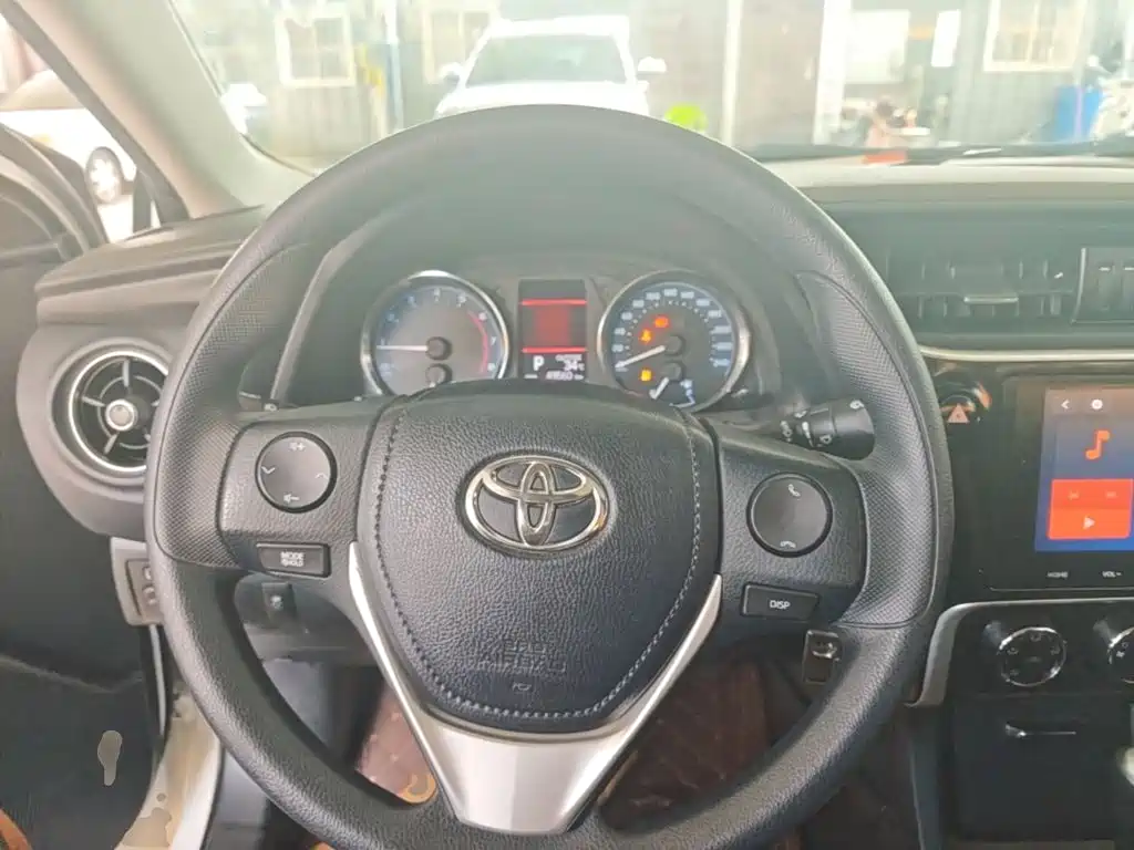 Toyota Corolla 2019 — фото 11