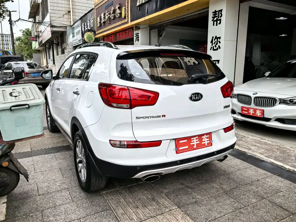 Kia Sportage 2016 — фото 8