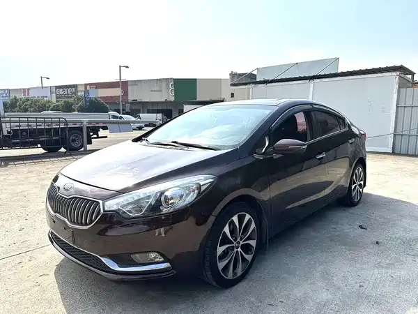 Kia K3 2015