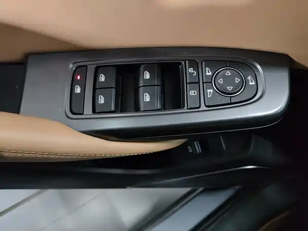 BYD Song L DM-i 2024