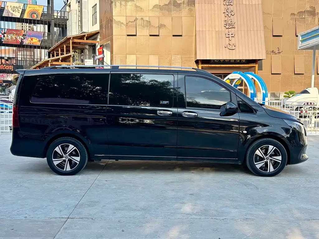 Mercedes-Benz Vito 2025 — фото 17