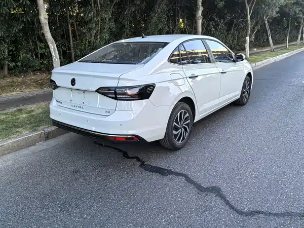 Volkswagen Lavida 2025