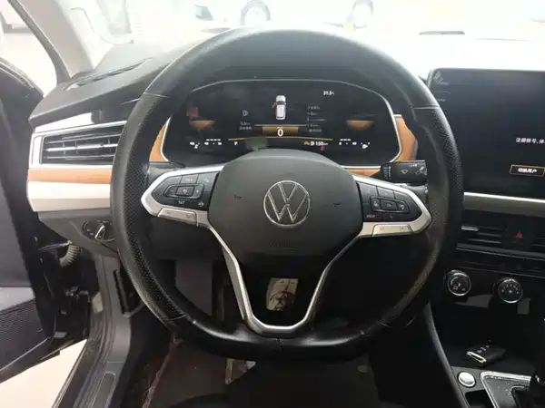 Volkswagen Bora 2024
