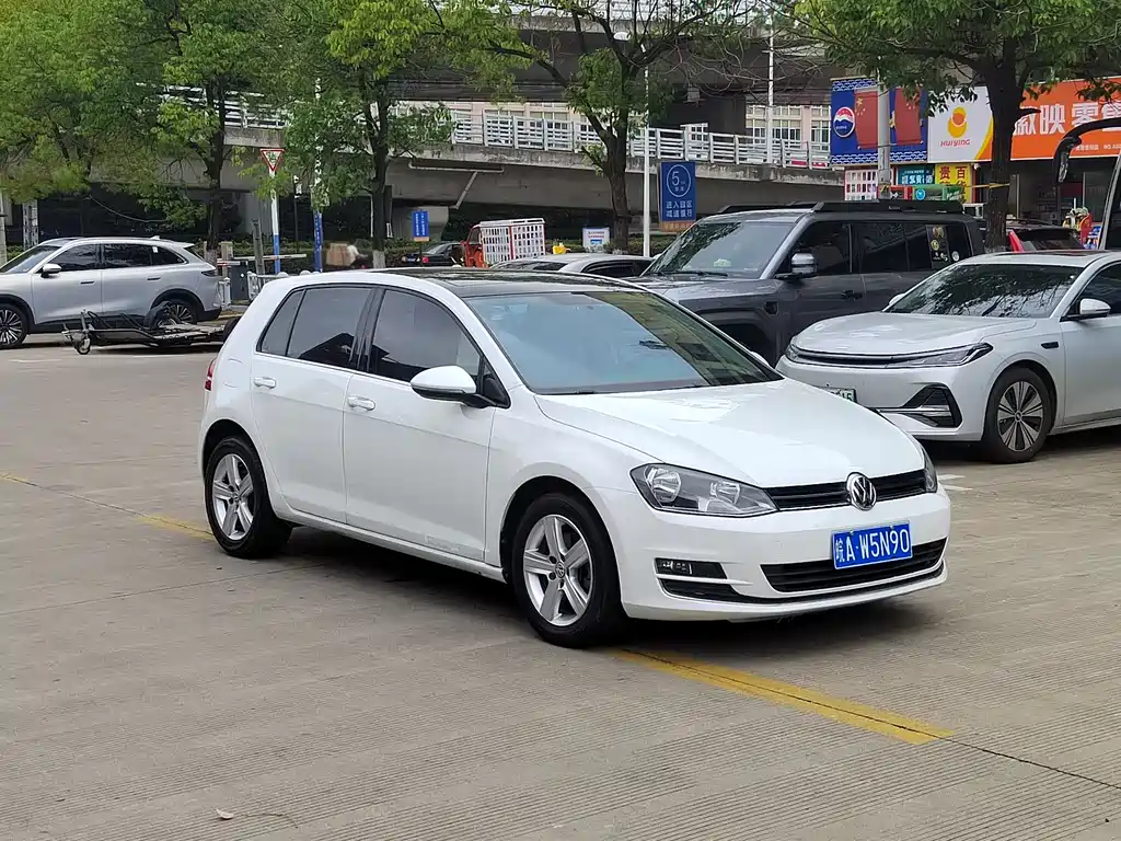 Volkswagen Golf 2015