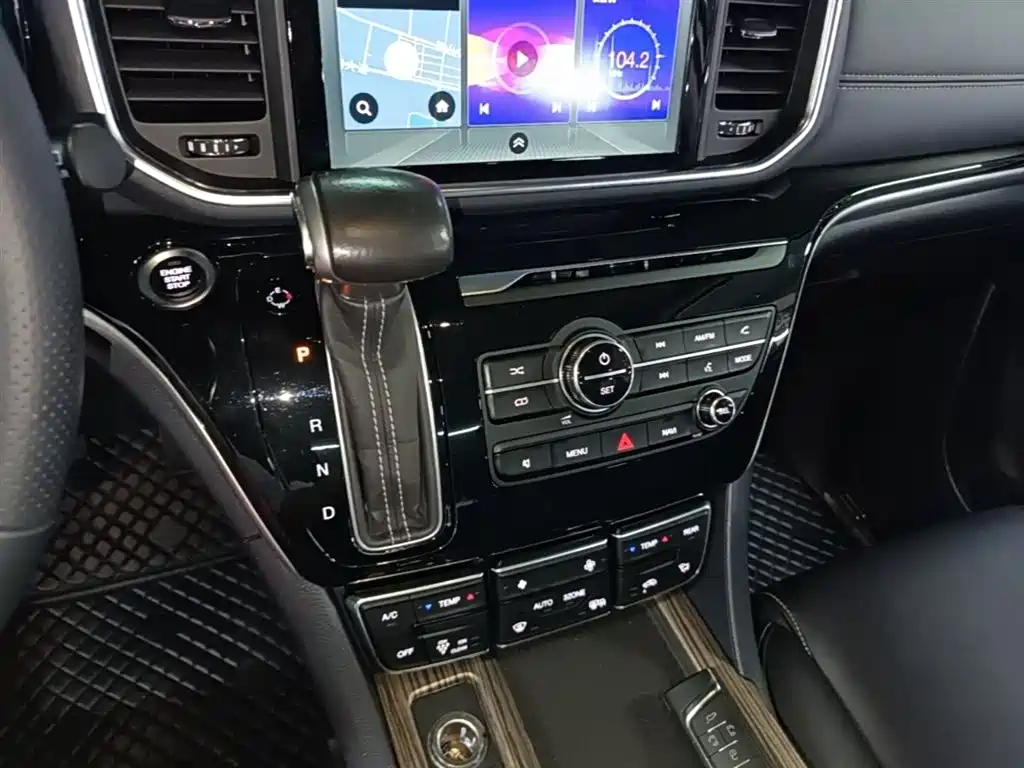 GAC Motor Trumpchi M8 2020 — фото 14
