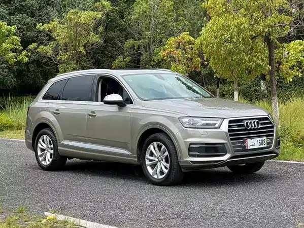 Audi Q7 2016