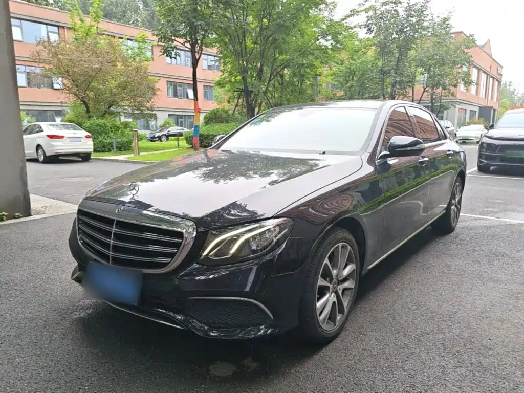 Mercedes-Benz E-Class 2018