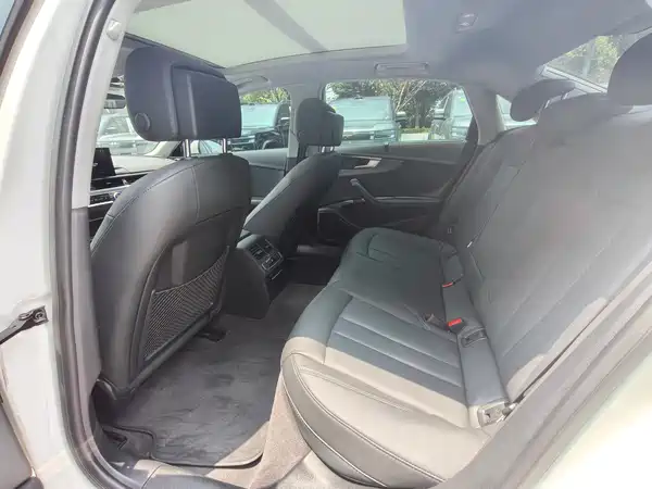 Audi A4L 2022