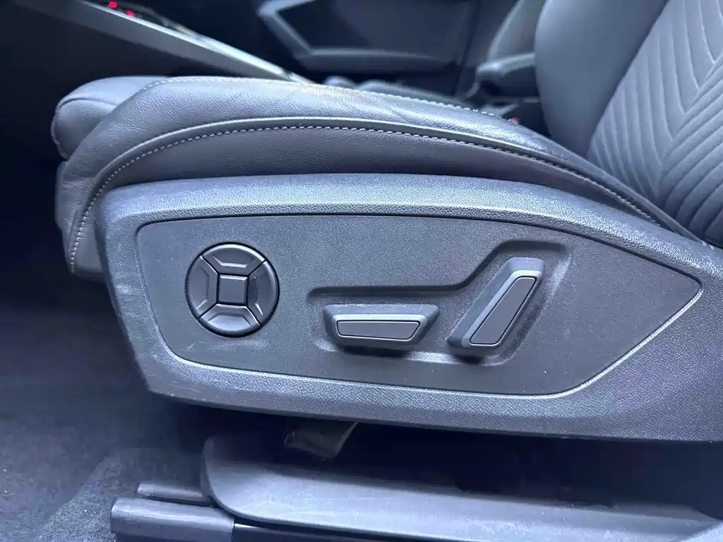 Audi A3 2022 — фото 19