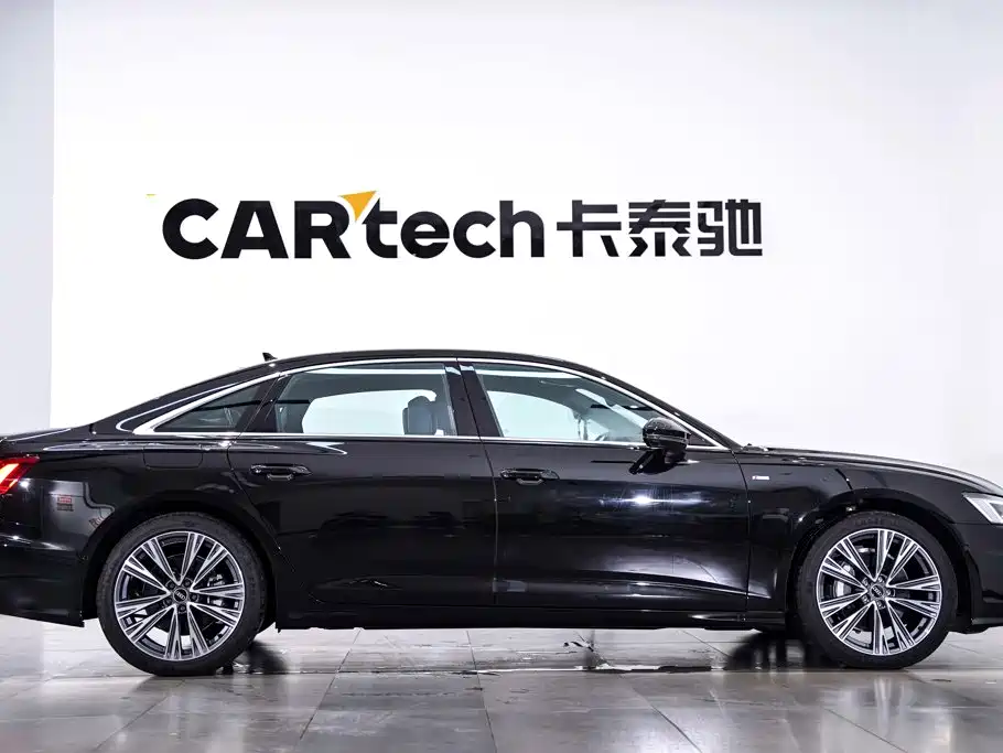 Audi A6L 2025 — фото 5