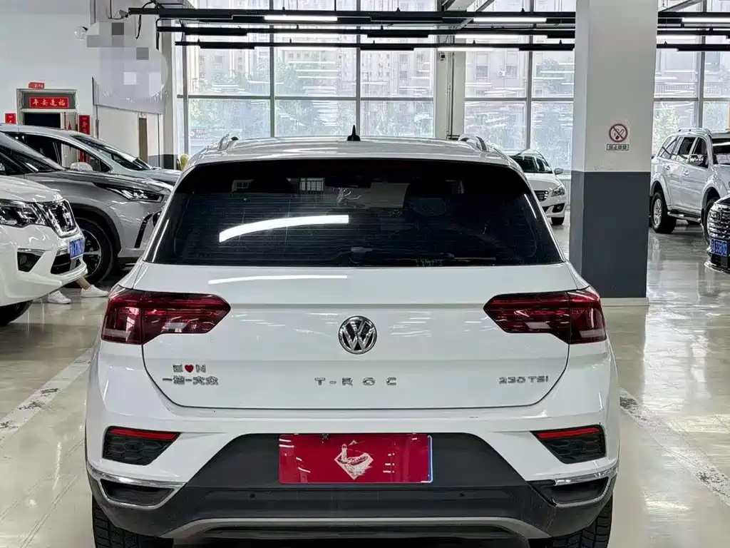 Volkswagen T-Roc 2020 — фото 8