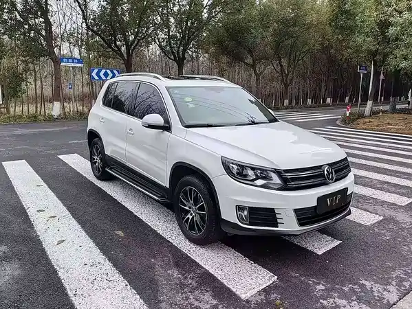 Volkswagen Tiguan 2015