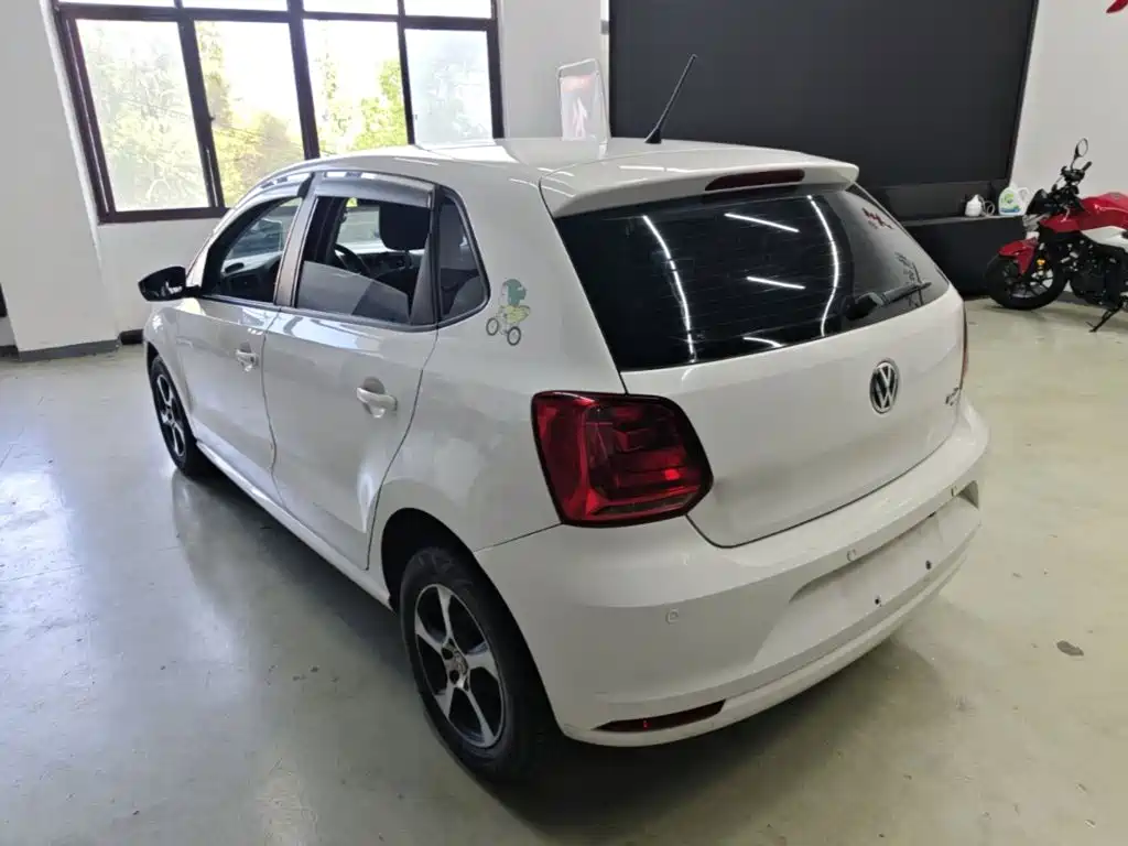 Volkswagen Polo 2016