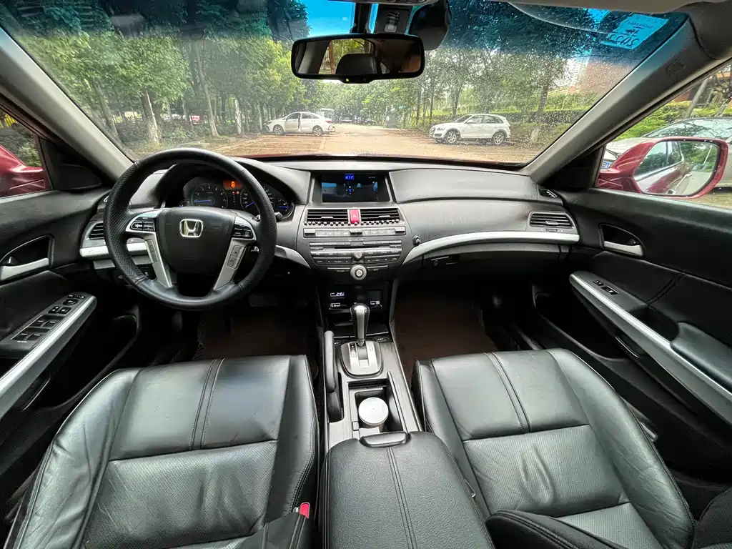 Honda Crosstour 2013 — фото 15