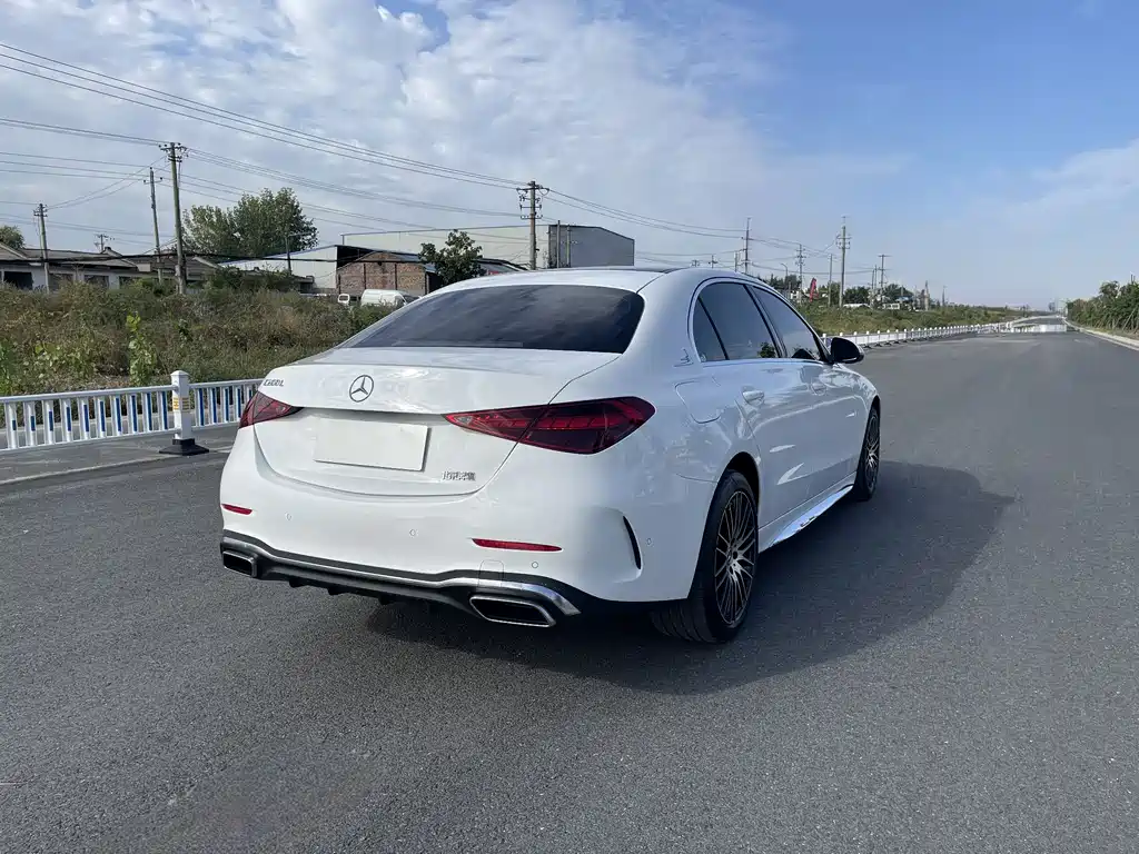 Mercedes-Benz C-Class 2023