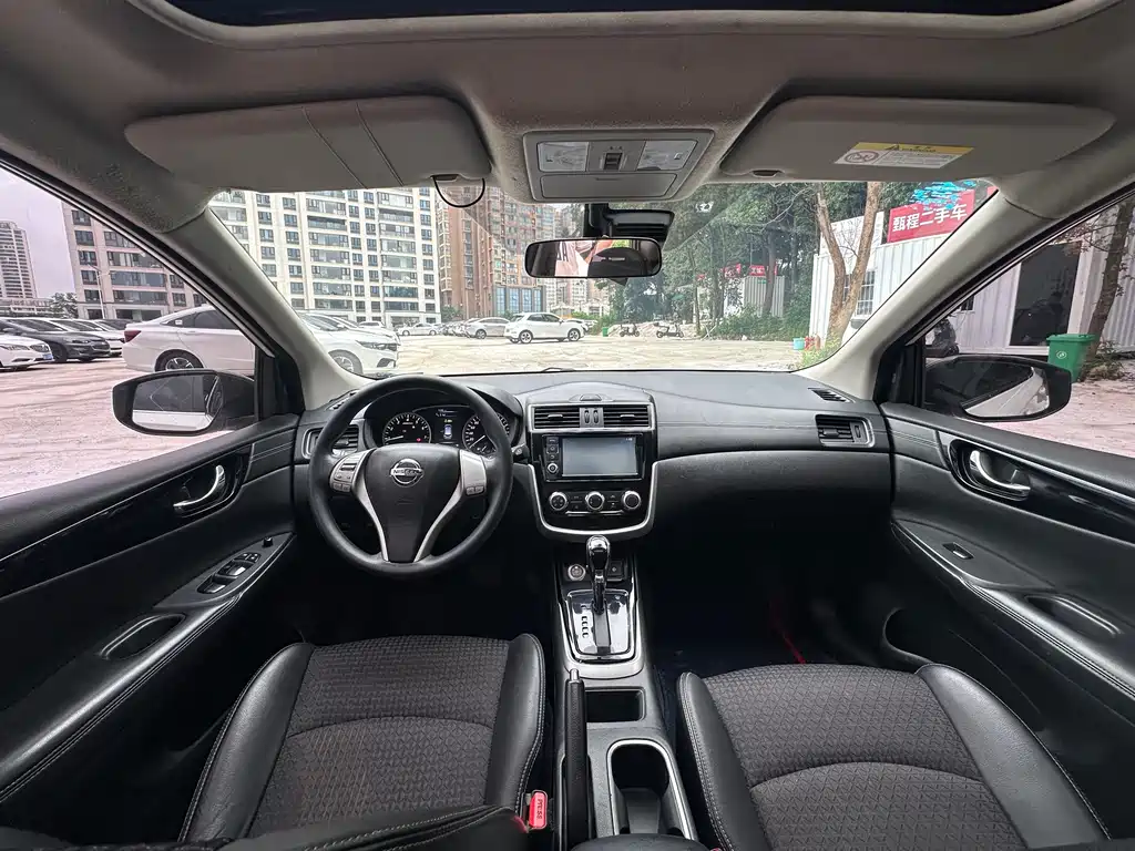 Nissan Tiida 2017