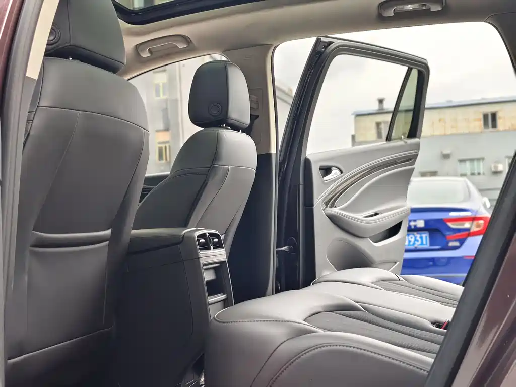 Buick Envision Plus 2019 — фото 17