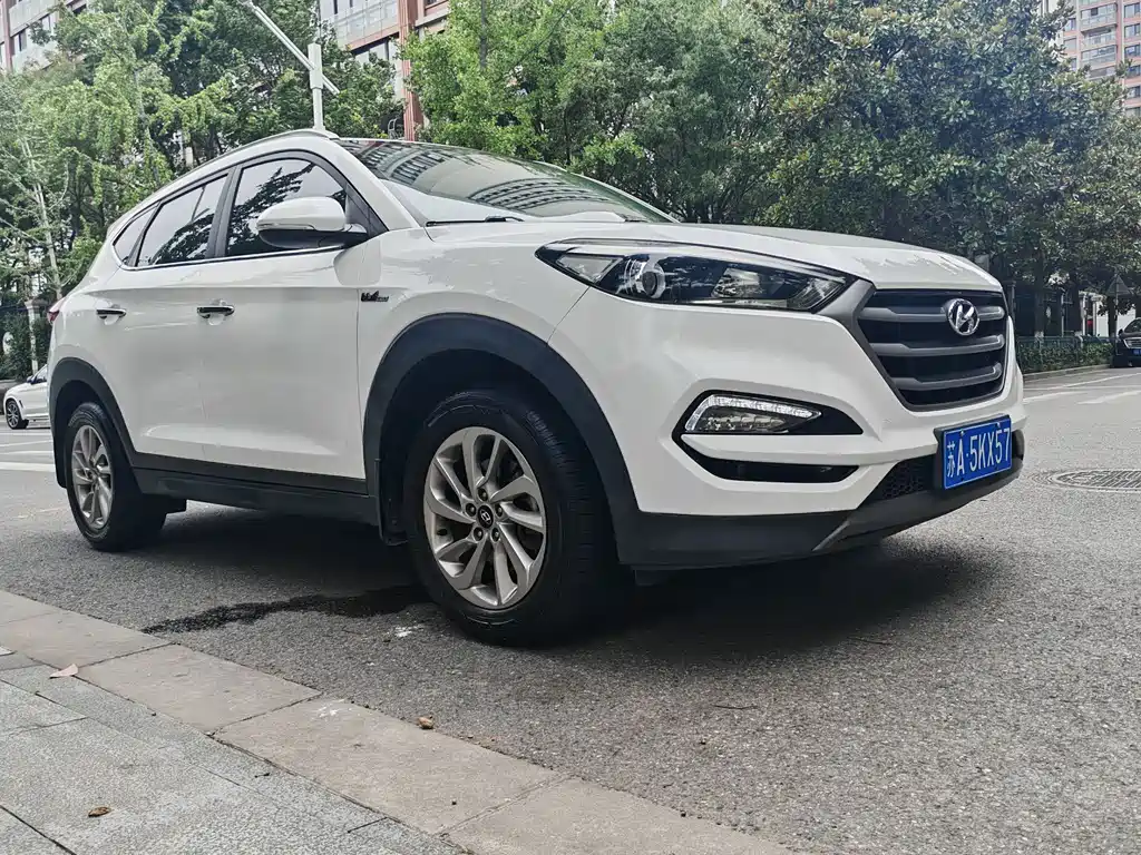 Hyundai Tucson 2017 — фото 3