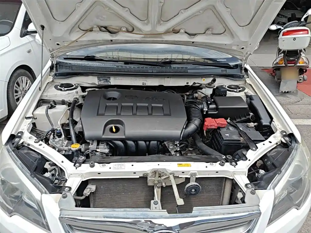 Toyota Corolla 2015 — фото 20