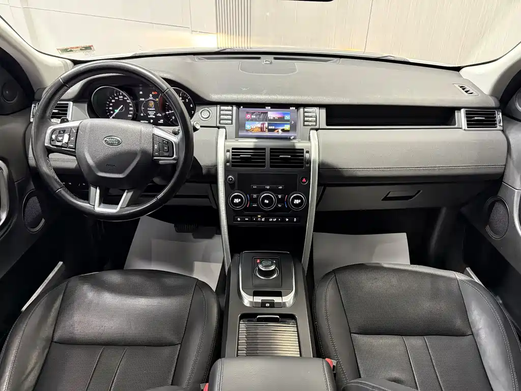 Land Rover Discovery Sport 2019 — фото 9