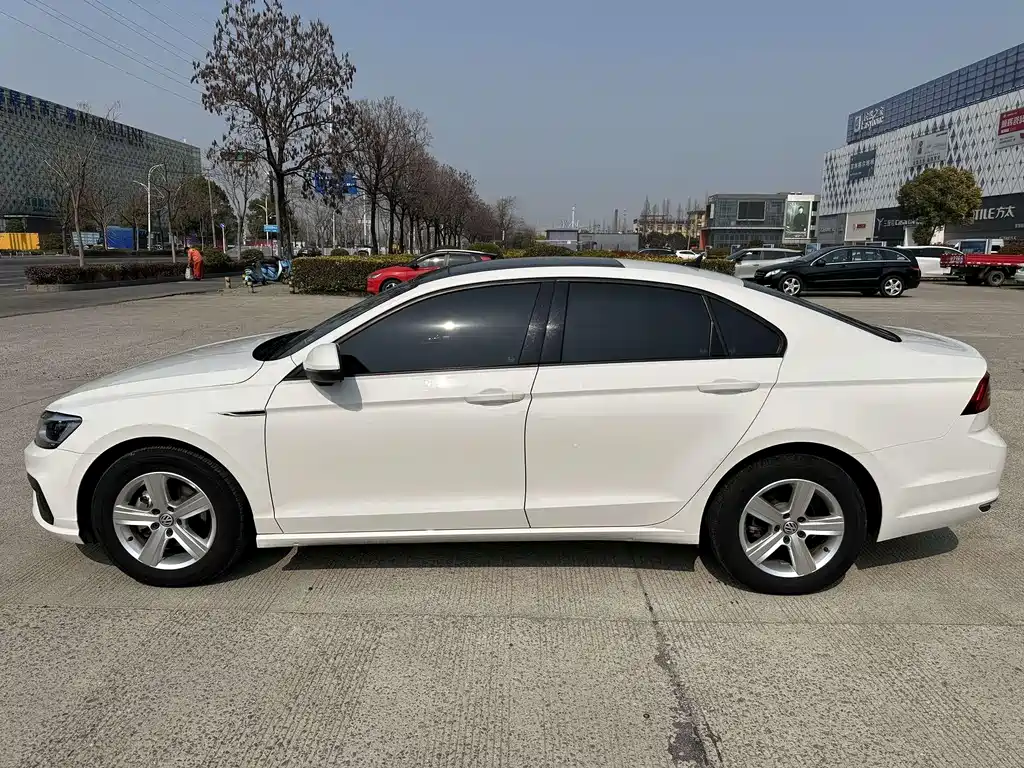 Volkswagen Lamando 2022