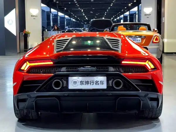 Lamborghini Huracan 2020