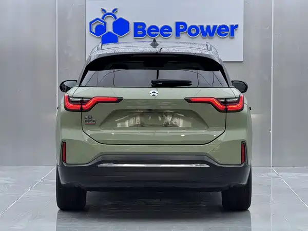 NIO ES6 2020