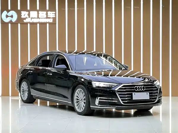 Audi A8 2022