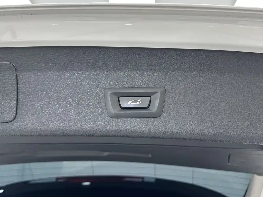BMW X1 2022 — фото 15