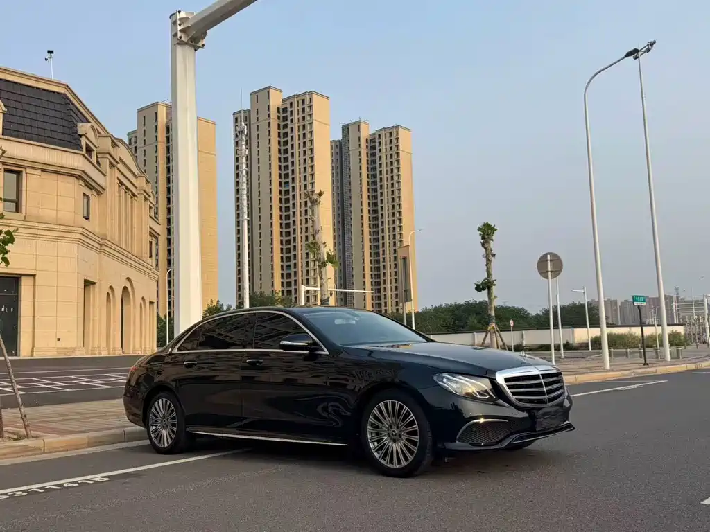 Mercedes-Benz E-Class 2018