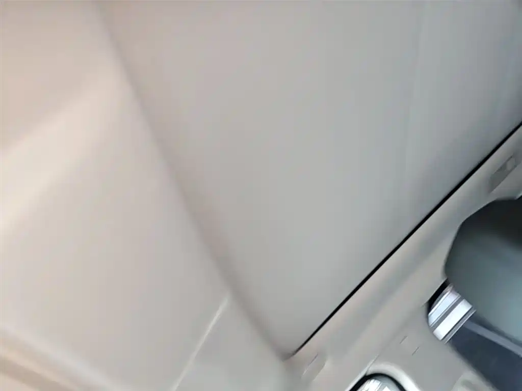 Land Rover Evoque 2018 — фото 18