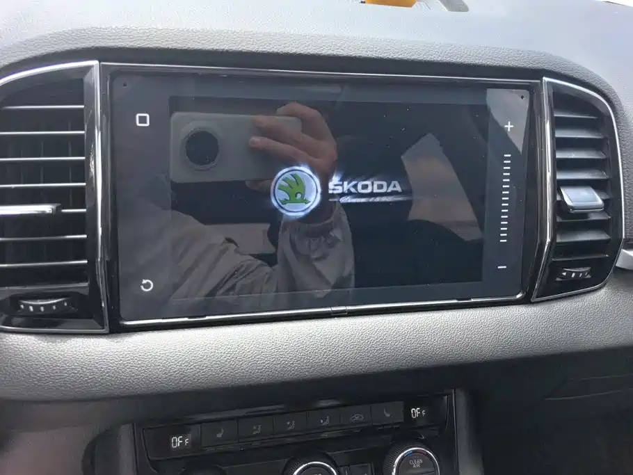 Skoda Karoq 2018 — фото 13