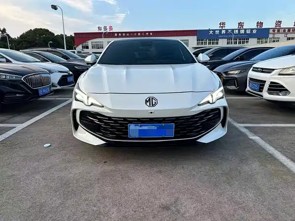 MG MG7 2023