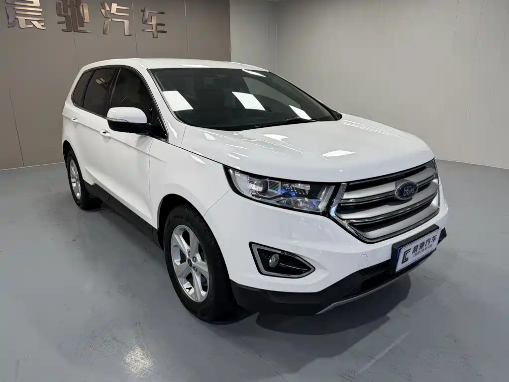Ford Edge 2018 — фото 3