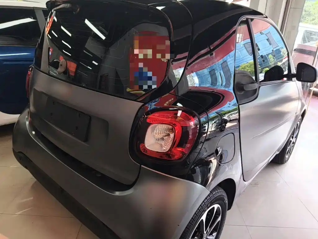 smart fortwo 2017 — фото 7