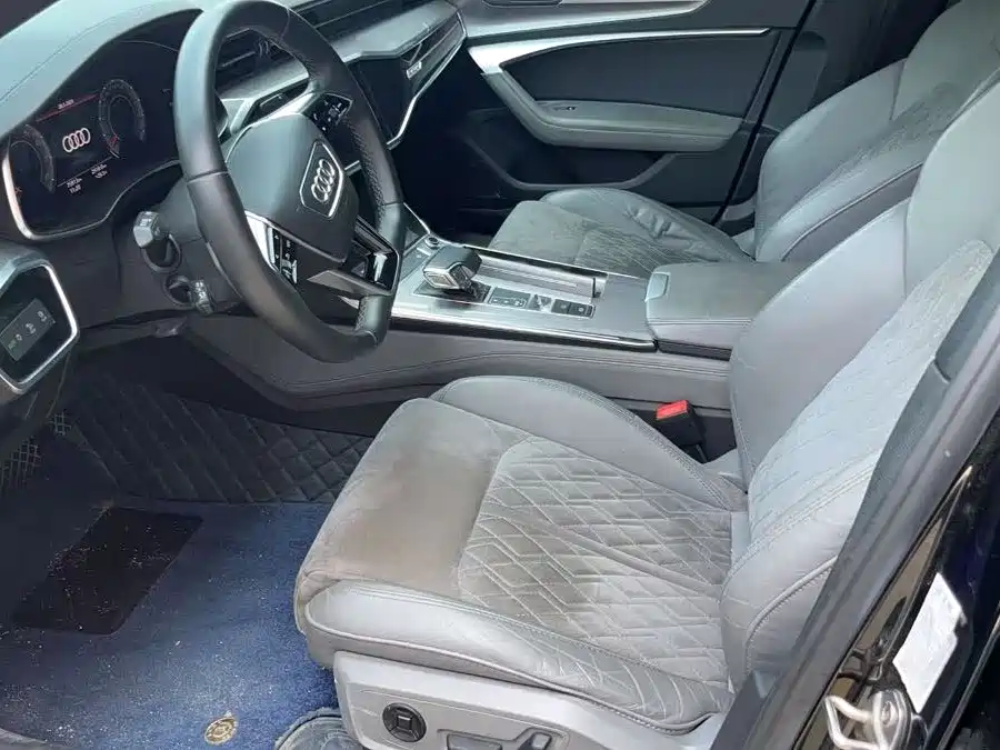 Audi A6L 2021