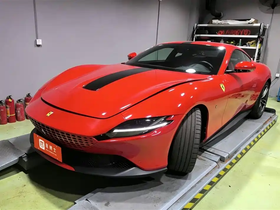 Ferrari Roma 2021