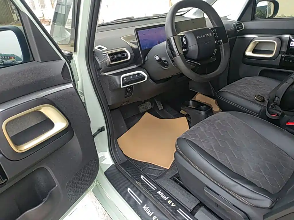 Baojun Kiwi EV 2023 — фото 16