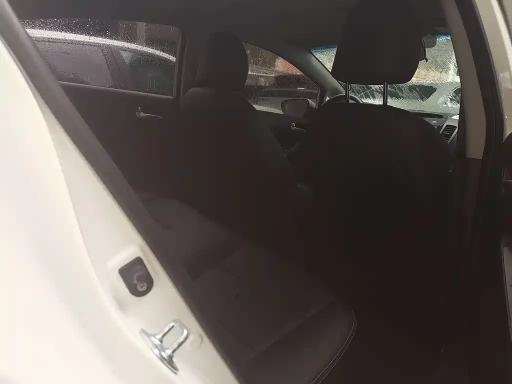Kia K3 2017
