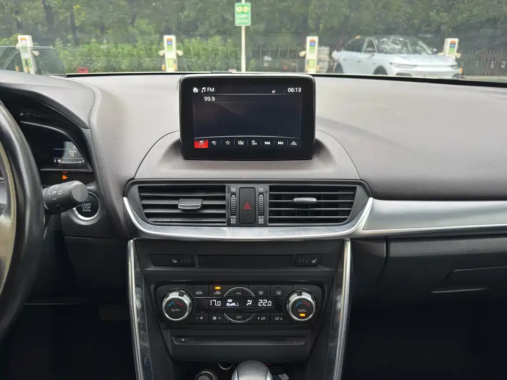 Mazda CX-4 2017