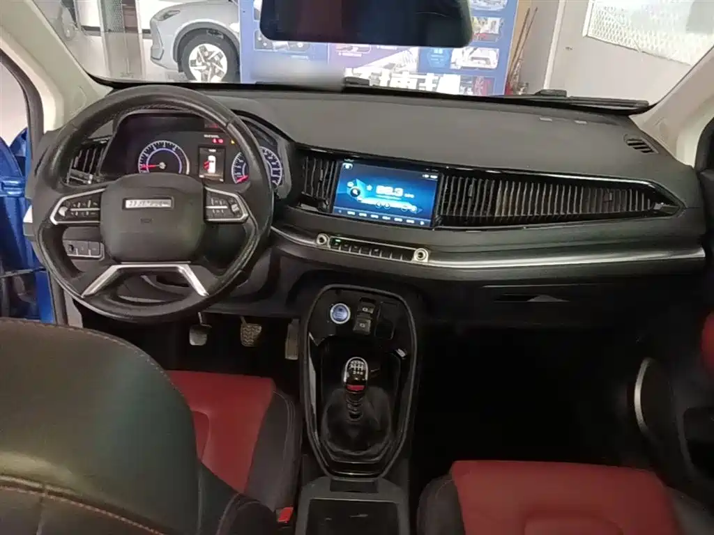 Haval H2s 2017 — фото 15