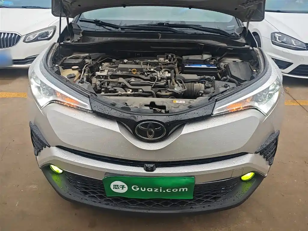Toyota C-HR 2020 — фото 20