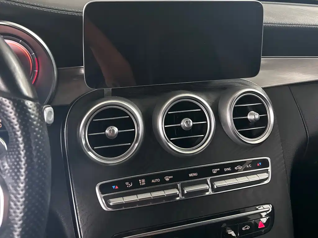 Mercedes-Benz C-Class 2021