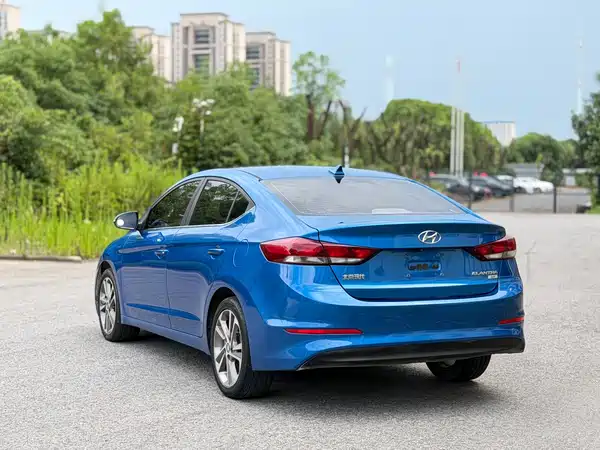 Hyundai Celesta 2016