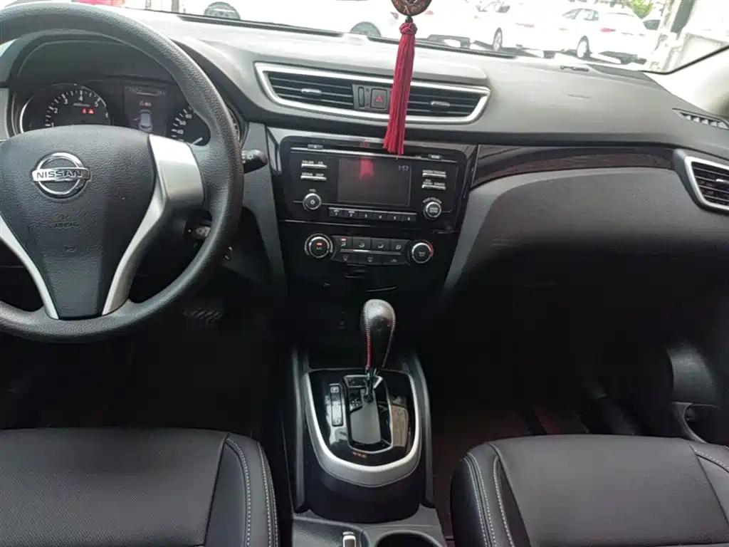 Nissan Qashqai 2016 — фото 13